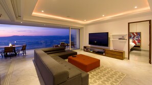 Smart TV, fireplace, video games, DVD player