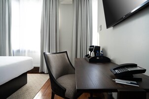 Pillowtop beds, individually decorated, individually furnished