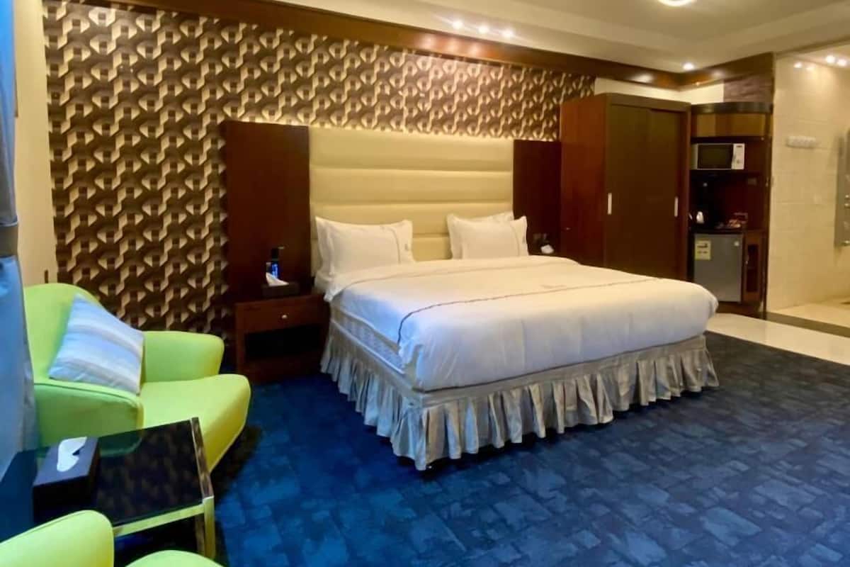 Superior Room | 1 bilik tidur, peti besi dalam bilik, langsir/tirai gelap terus