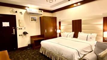 In-room safe, blackout drapes, iron/ironing board, free WiFi
