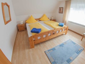 2 Schlafzimmer, Bügeleisen/Bügelbrett, Reisekinderbett, WLAN