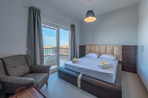 Apartemen | Setrika/meja setrika, Wi-Fi gratis, dan seprai linen