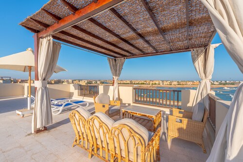 Golden Apartments El Gouna
