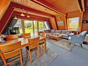 Unclassified image, 3 of 16, button