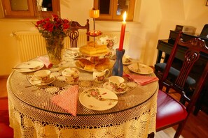 Dining - Gulfhof de Riese-Hofmann 56007 - Gulfhof de Riese-Hofmann (Detern)