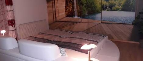 3 chambres, lit parapluie, Internet gratuit, draps fournis