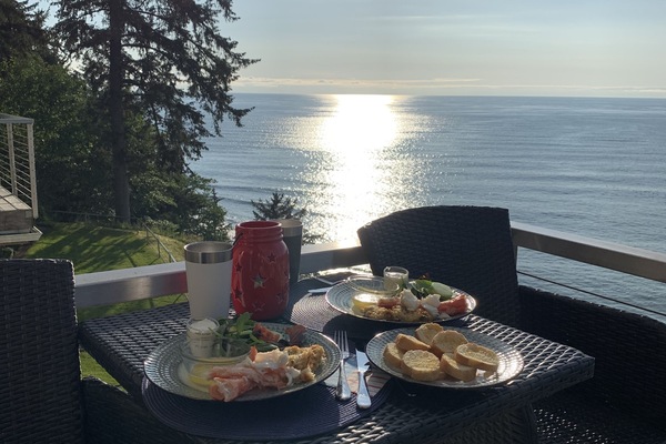 屋外ダイニングエリア