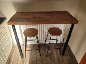 Cabin | Interior - 17th-century1bed/studio/petsok/garden/wifi (Retford)