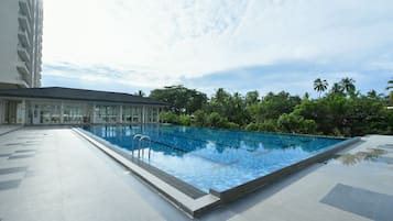 Piscine extérieure