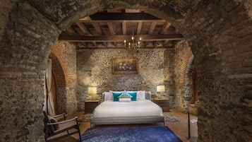 Suite, 1 cama King size | 1 habitación y ropa de cama de alta calidad