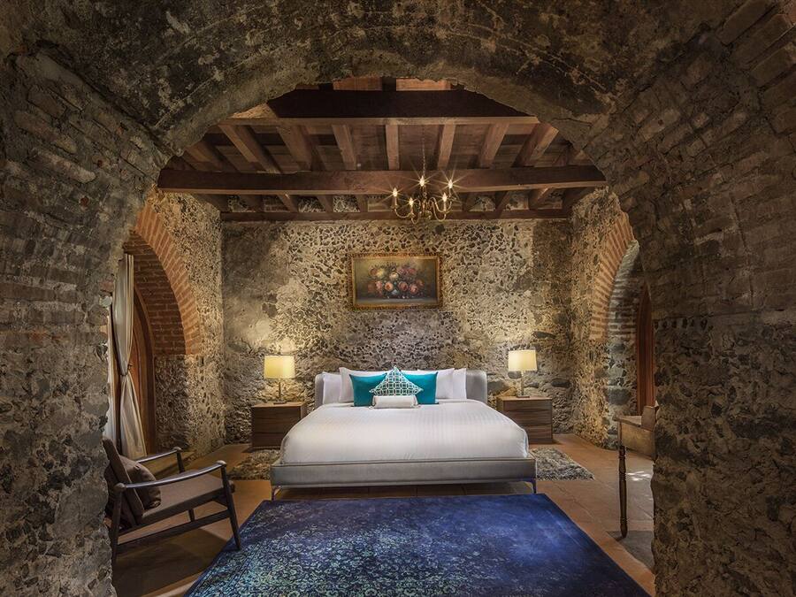 Suite, 1 King Bed