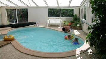 Piscine couverte, piscine chauffée