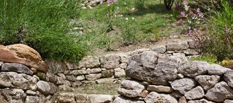 Entire house with private garden and pool in Reillanne in the Luberon