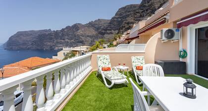 28 SPECTACULAR 2 BEDROOMED HOLIDAY HOME WITH VIEWS