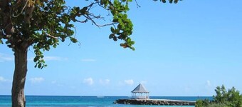 3 Bedroom villa with pool on private gated community