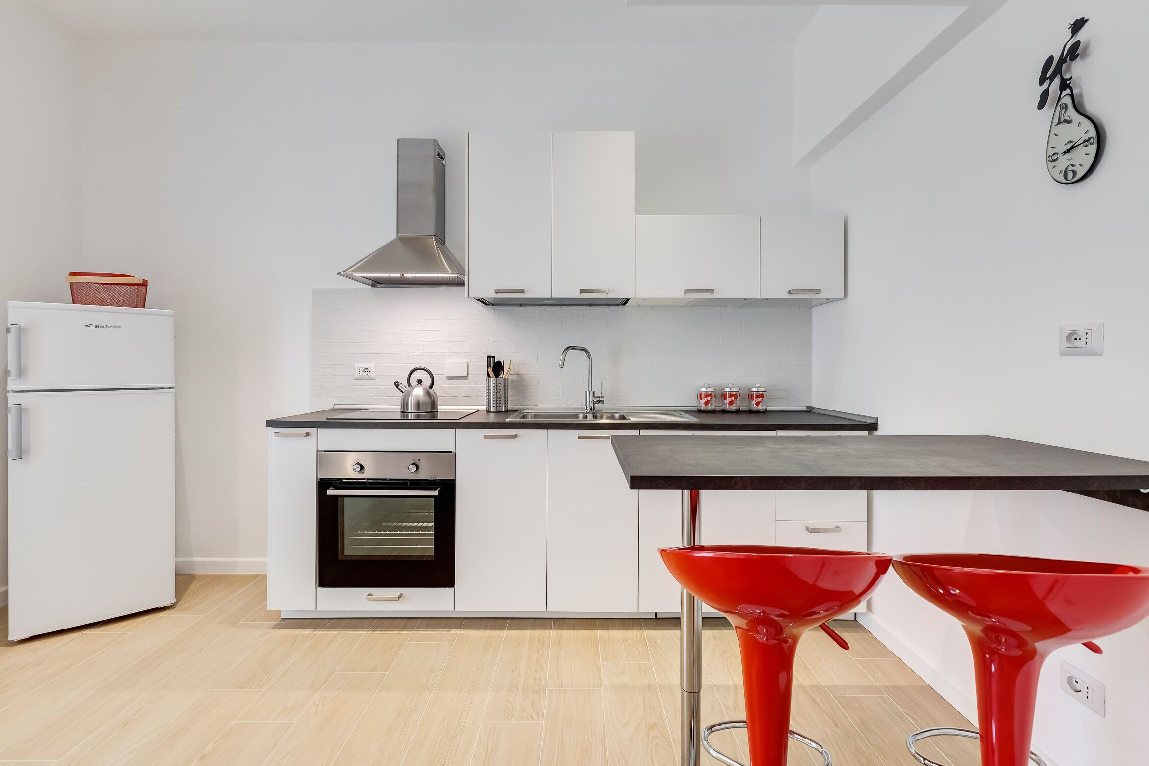 Apartment, 3 Schlafzimmer | Eigene Küche | Großer Kühlschrank, Ofen, Herdplatte, Geschirrspüler