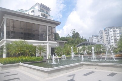 Plumber House The Quintet Taman Rata