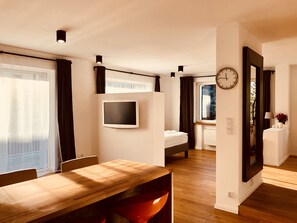 1 Schlafzimmer, Internetzugang