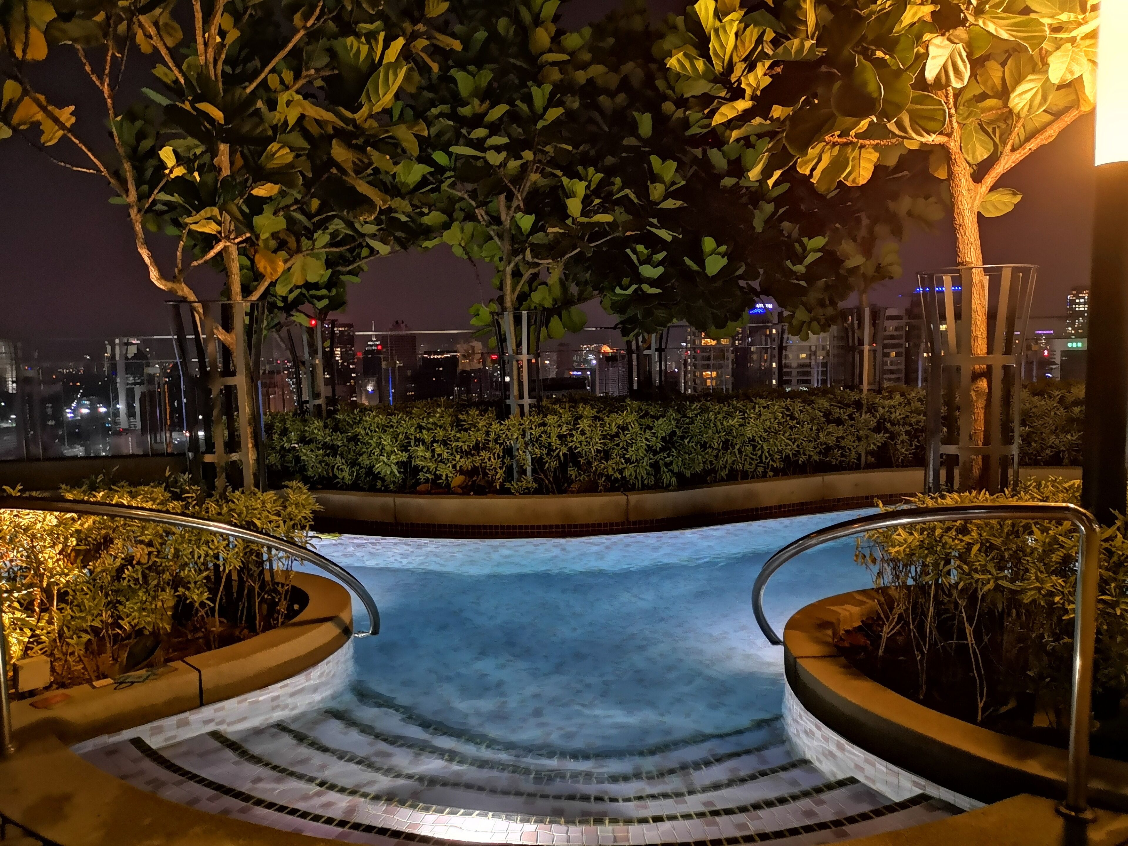 Piscine extérieure, piscine chauffée