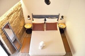 2 室のベッドルーム、アイロン / アイロン台、WiFi、ベッドシーツ