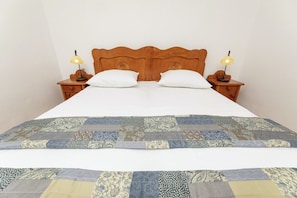 4 chambres, fer et planche Ă repasser, Wi-Fi, draps fournis