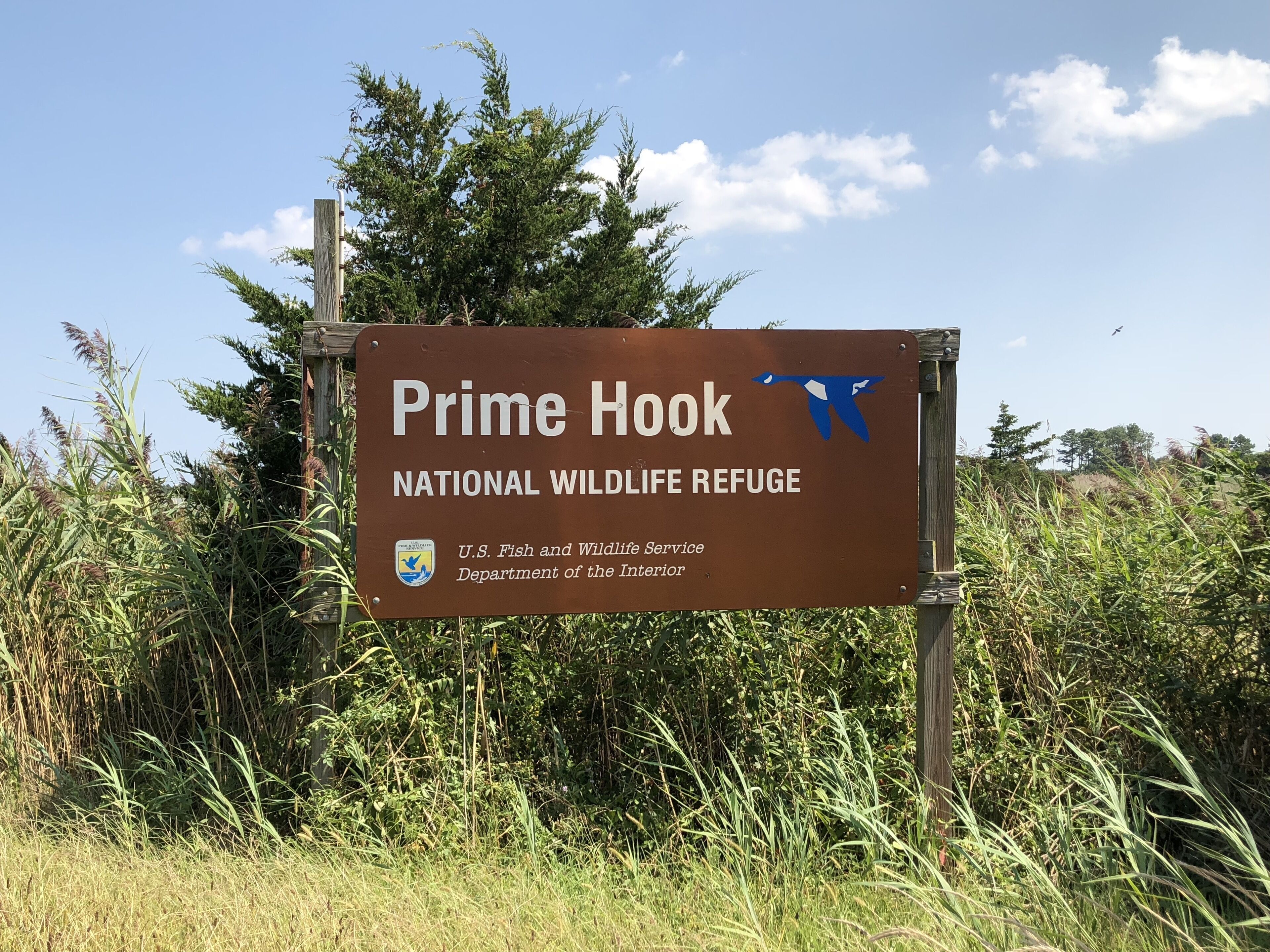Señal para el Refugio de Vida Silvestre Prime Hook.