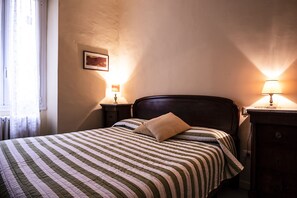 3 sovrum, skrivbord, strykjÀrn/strykbrÀda och wi-fi