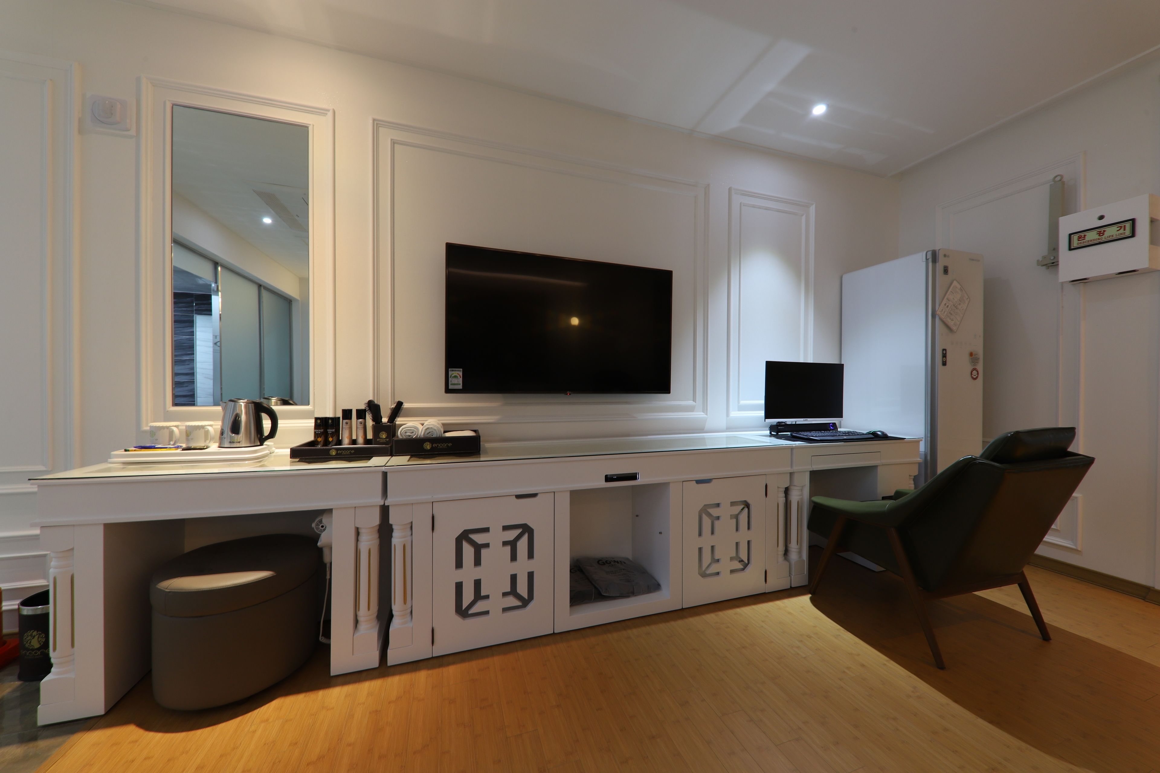 room, jetted tub (special) | room amenity