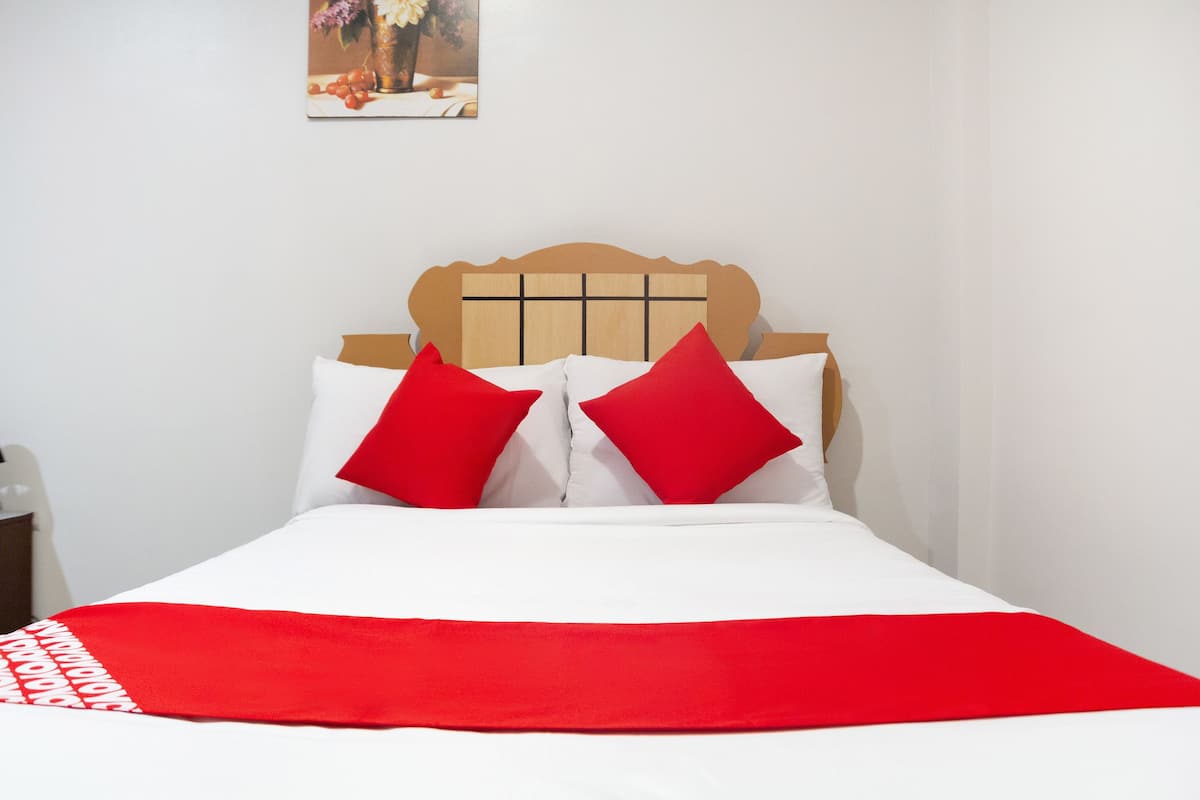 Standard Double Room | 1 bedroom, desk, free WiFi, bed sheets