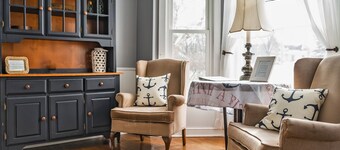 Williams Bay Lake House-1 Block to Geneva Lake