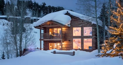 Outpost: Mountain Top Lodge