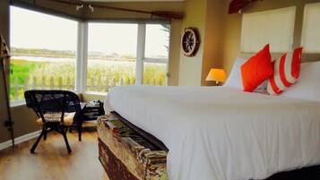 1 bedroom, iron/ironing board, internet, bed sheets