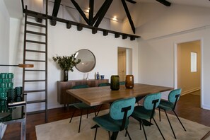 Dining - AL \ 86391 - Charming Penthouse in Chiado with terrace. (Lisboa)