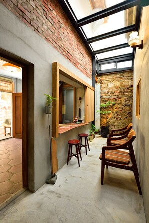 Interior detail - YF 97.1 (Tainan)