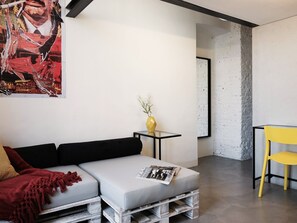 TV, livros, impressoras