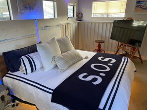 2 bedrooms, WiFi, bed sheets - Cozy & Cute Sausalito Boathouse (Sausalito)