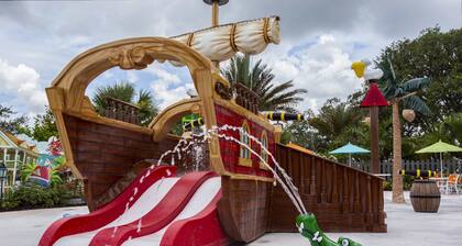 Private Pool Resort Close to Disney w Themed Rooms