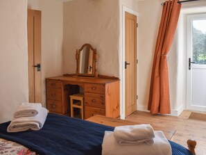 3 chambres, Wi-Fi gratuit, draps fournis