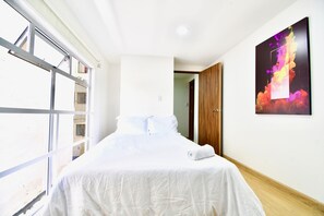 3 bedrooms, iron/ironing board, WiFi