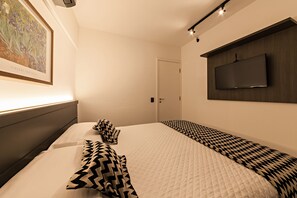 1 quarto, escrivaninha, quartos à prova de som