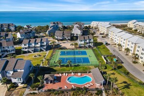 Exterior - Turtle Tracks — Dog-Friendly · Gulf Views · Steps to White Sand Beach (Port Saint Joe)
