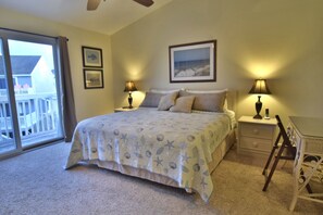 2 bedrooms, iron/ironing board, free WiFi, bed sheets - Turtle Tracks  Gulf View End Unit * 90 Steps to Beach * Many extras (Port Saint Joe)