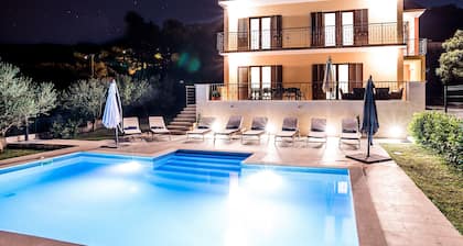 Villa Dalmatica SAVE 20 percent on Split-villas com