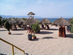 Sun-loungers, beach towels