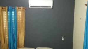 2 間睡房、免費 Wi-Fi