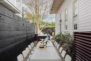 Outdoor Dining Area | Outdoor Table and BBQ for Group Meals | Backyard