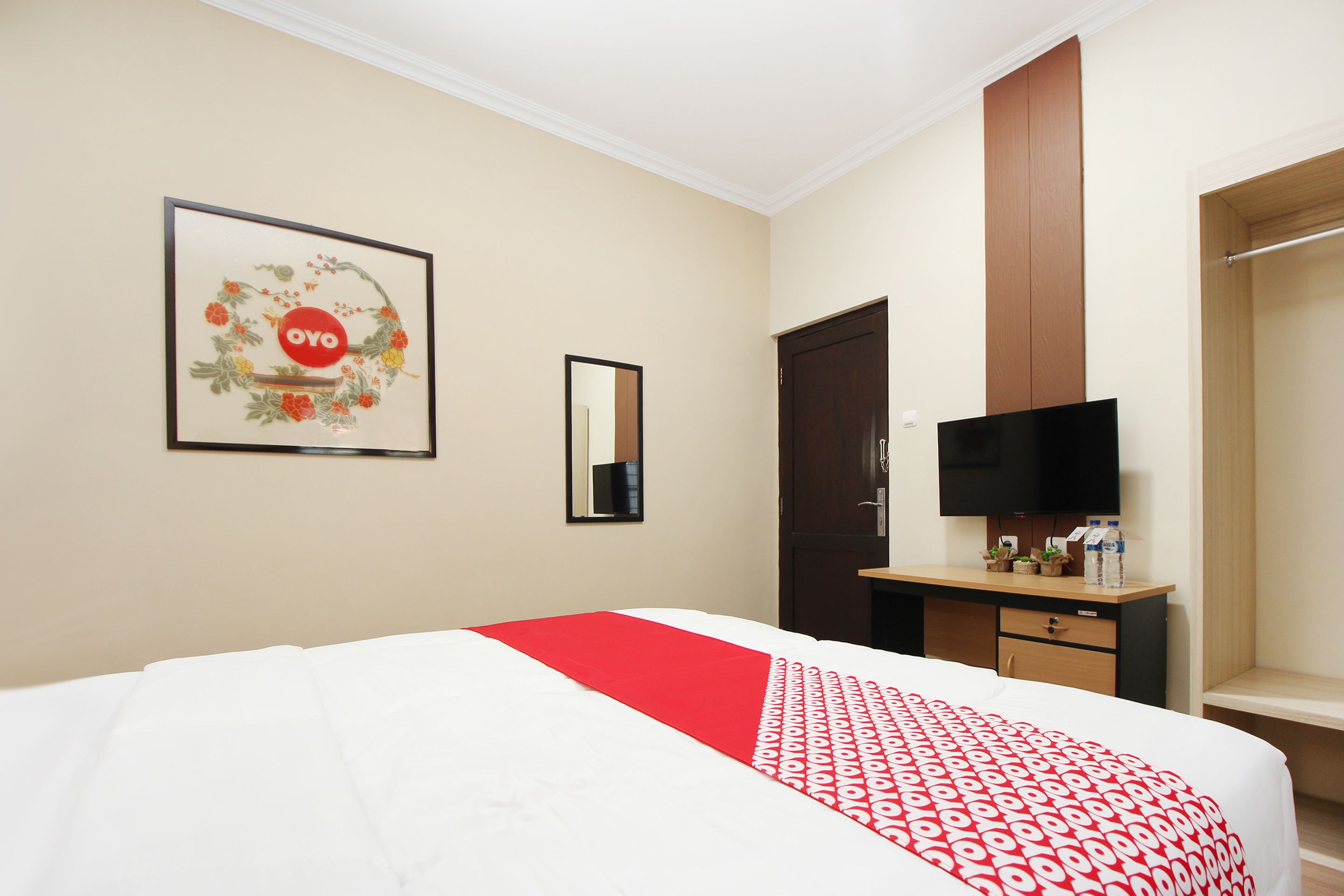 Photo - OYO 572 Omah Gedongkuning Syariah Homestay