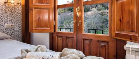 1 bedroom, iron/ironing board, travel crib, free WiFi