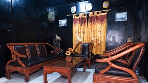 Khu tiếp khách ở sảnh