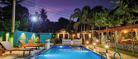 Alberca al aire libre